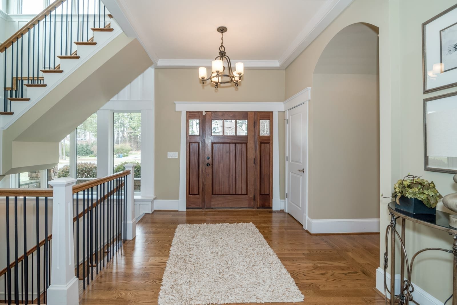 FrontDoorinside