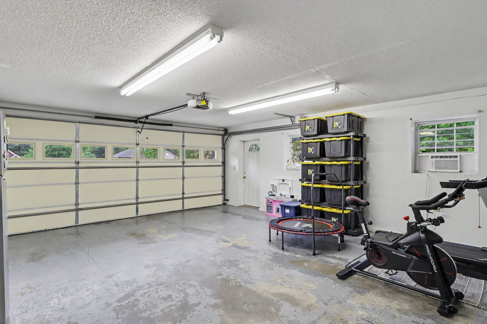 Attached garage at 1070 Legion Club Road Salisbury NC
