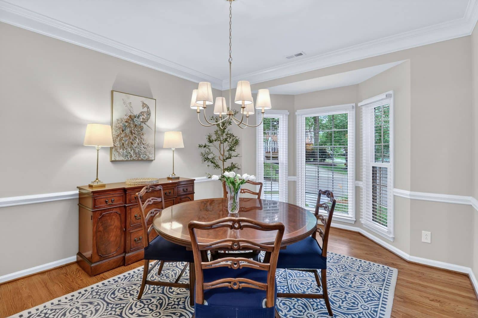 Dining room with bay window and natural light